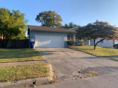 Main picture of 1644 Coronet Dr