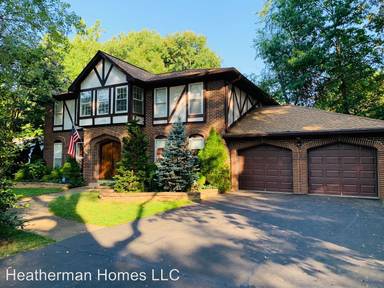 Main picture of 1110 Richmond Dr