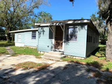 Main picture of 6210 N 49th St