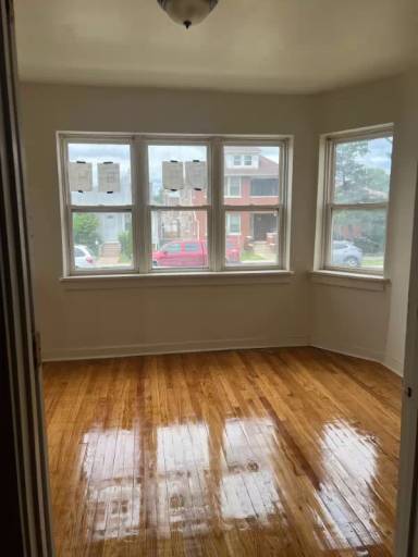 Main picture of 3905 Ivy St