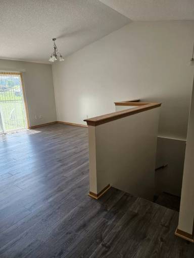 Main picture of 518 Stonedale Dr
