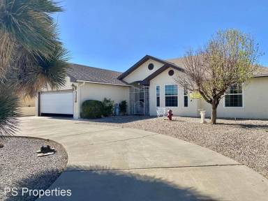 Main picture of 1805 Nancy Lopez Blvd