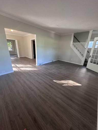 Main picture of 1054 Yellowstone Rd