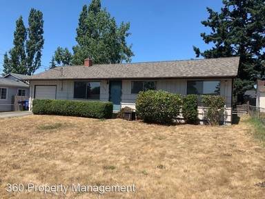 Main picture of 1726 E Whidbey Ave