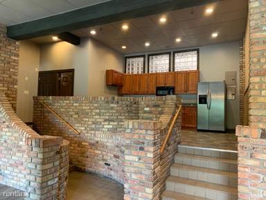 Main picture of 1300 E Iron Ave