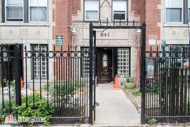 Main picture of 841 W Windsor Ave