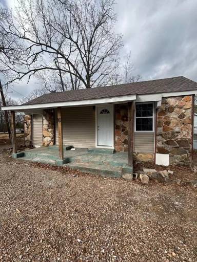 Main picture of 1396 Cranfield Rd