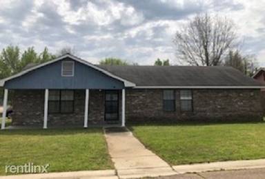 Main picture of 922 9th Ave S