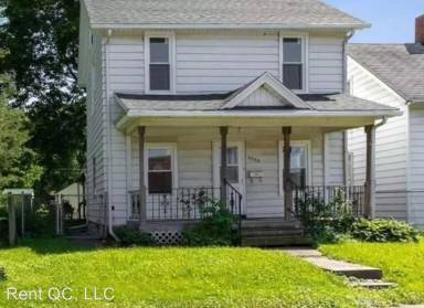 Main picture of 2520 4th Ave