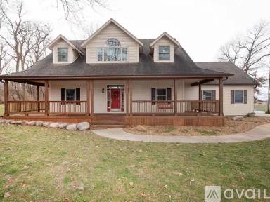 Main picture of 4124 Chase Ln