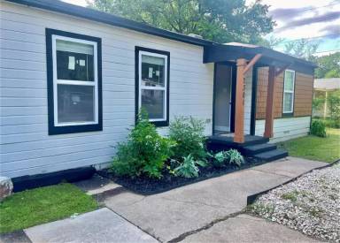 Main picture of 2301 Garrison Ave