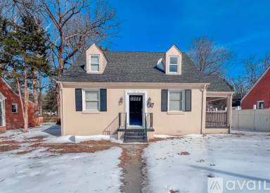 Main picture of 1113 Evergreen Ave