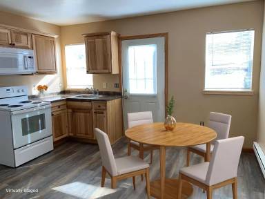 Main picture of W5303 Klein St