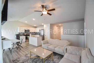 Main picture of 18203 Alpine Dr
