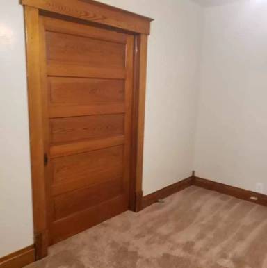 Main picture of 619 W Elm St