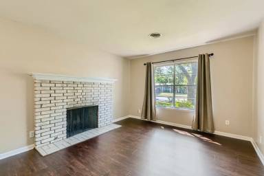 Main picture of 3210 Nantucket Dr