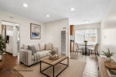Main picture of 11100 Pangborn Ave