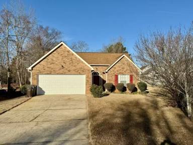 Main picture of 204 Jessie Ct