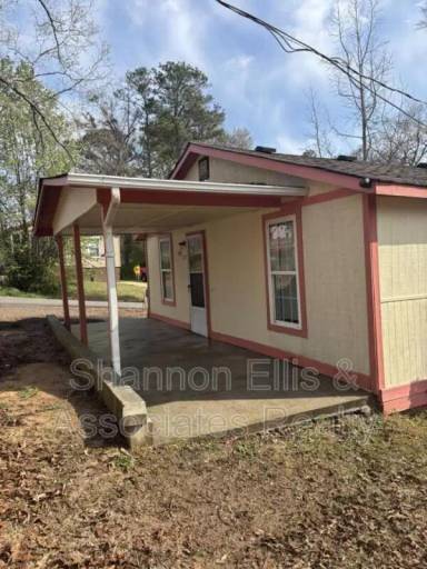 Main picture of 179 Church St