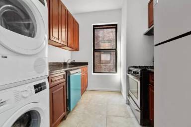 Main picture of 186 Claremont Ave