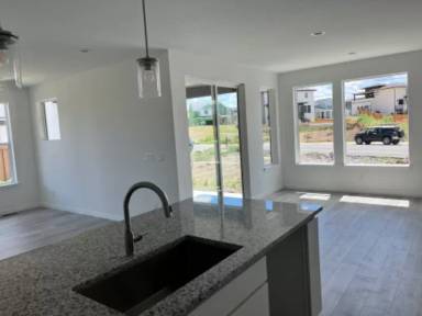 Main picture of 928 Saint Andrews Ln