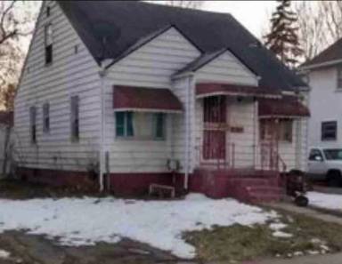 Main picture of 633 W Pulaski Ave