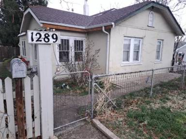 Main picture of 1289 W Custer Pl