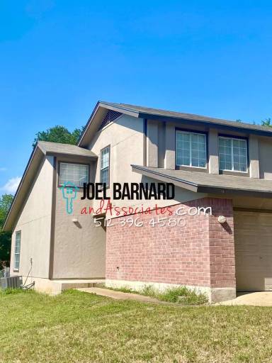Main picture of 104 - 106 Crest Dr