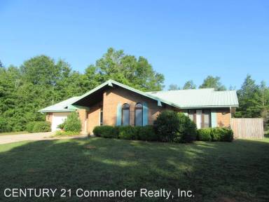 Main picture of 4050 Linwood Dr