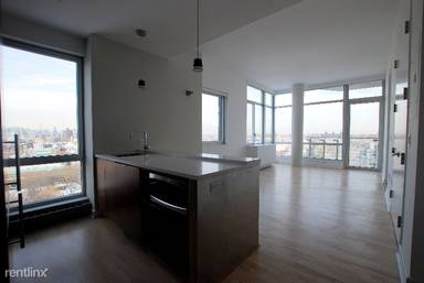 Main picture of 454 Myrtle Ave