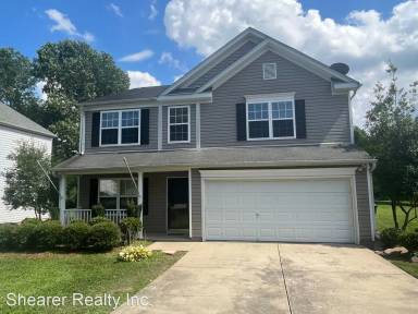 Main picture of 10410 Pickerel Ln