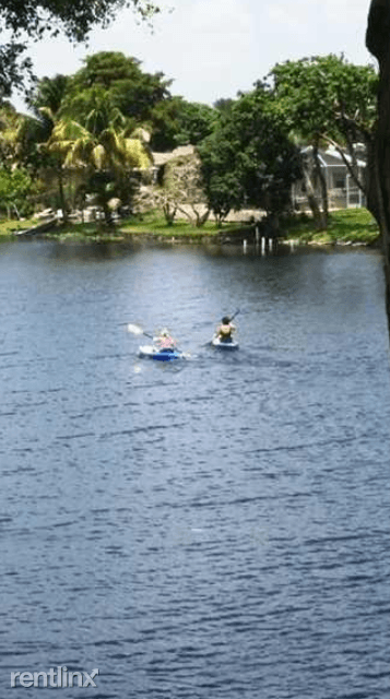 Main picture of Reflections At Pembroke Pines
