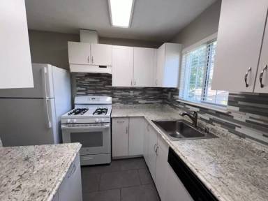 Main picture of 3959 1/2 1st Ave