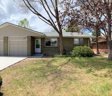 Main picture of 837 Torrey St