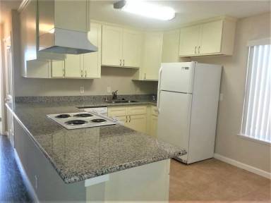 Main picture of 5301 Columbia Ave