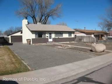 Main picture of 2027 Driftwood Ln