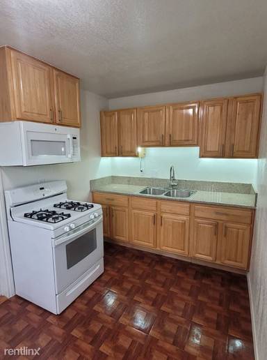 Main picture of 12920 Dalewood St