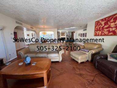 Main picture of 208 W 38th St