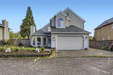 Main picture of 6120 Lynne Ct