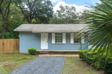 Main picture of 5211 Isabelle Dr