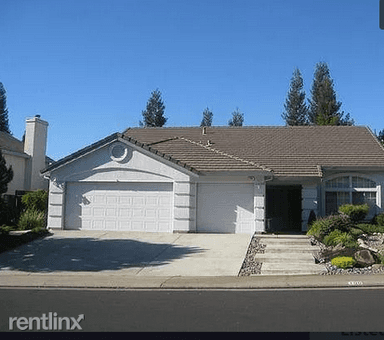 Main picture of 196 Bayline Cir