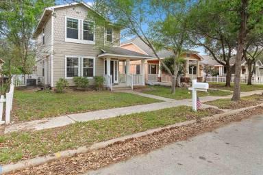 Main picture of 280 Strawn
