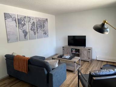 Main picture of 525 7th Ave E