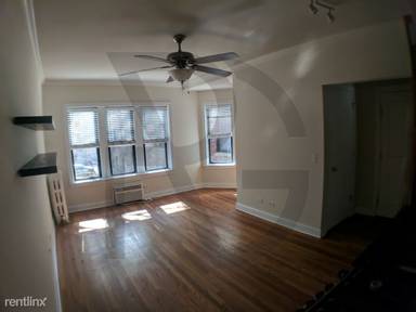 Main picture of 740 W Addison St