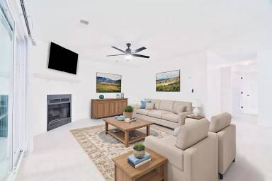 Main picture of 7955 Edgebrook Cir