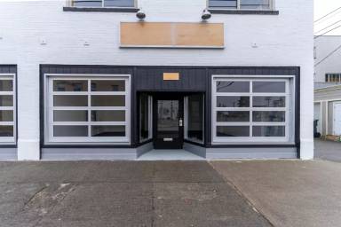 Main picture of 5243 S Tacoma Way