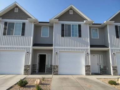 Main picture of 485 W 1425 N