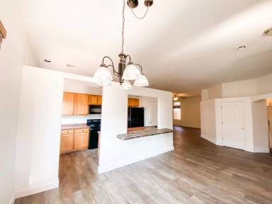 Main picture of 6519 S 5th Way