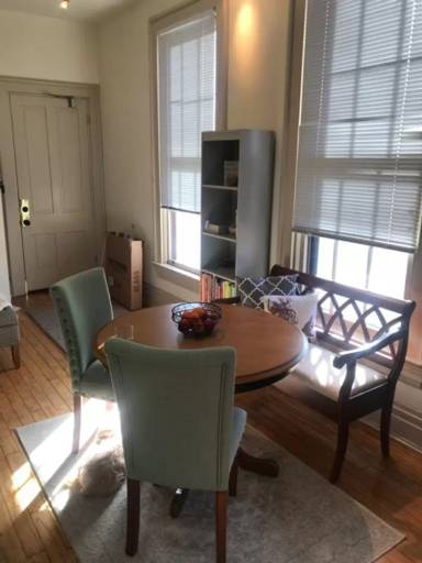Main picture of 104 W 5th St