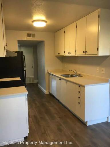 Main picture of Sunpointe Condominiums